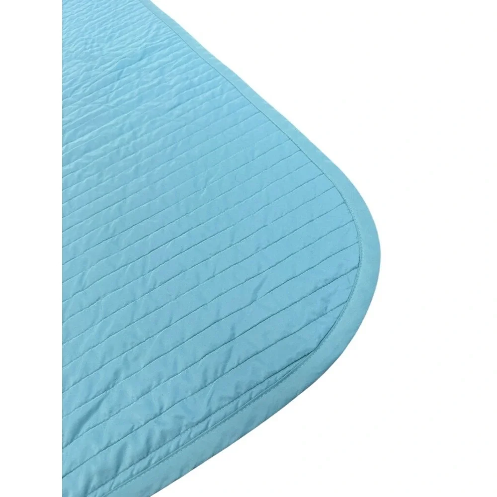 2 Pc‎ Set Blue Channel Quilted Lightweight Coverlet Reversible 106x94 & Sham